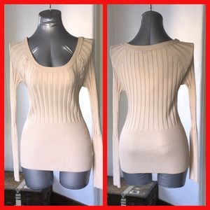 👚 Bebe long sleeve sweater top M